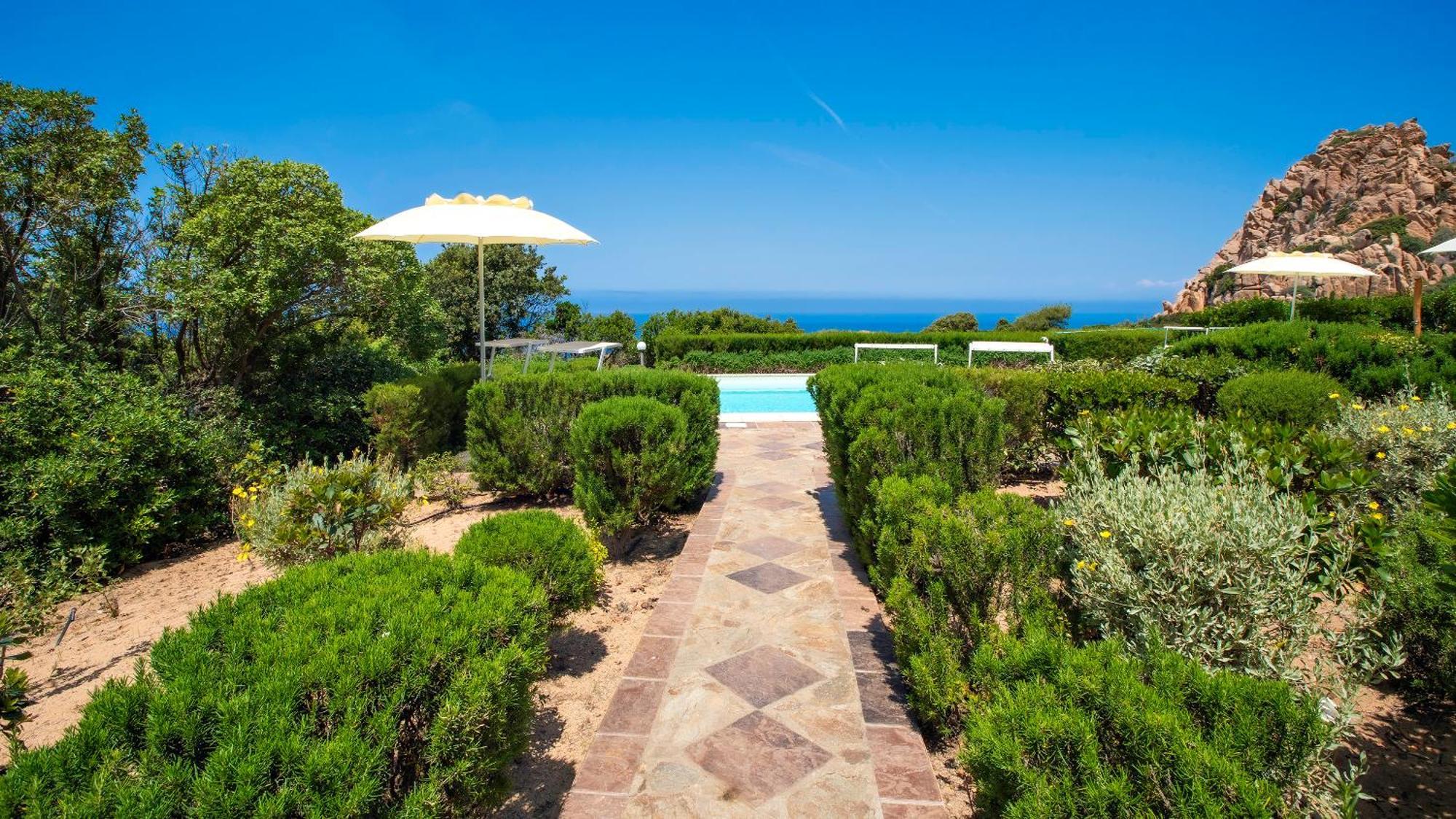 Li Chessi Arancio Lägenhet Costa Paradiso Exteriör bild